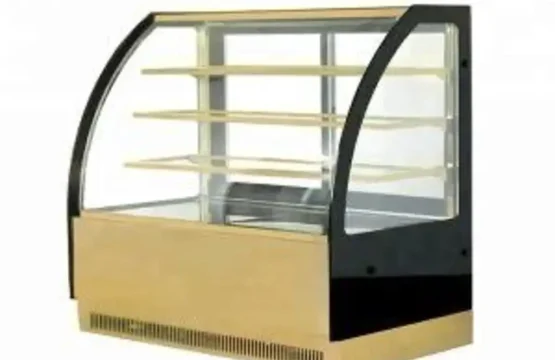 Cake Display Chiller 120 CM Curve Gold Color 3 Shelf
