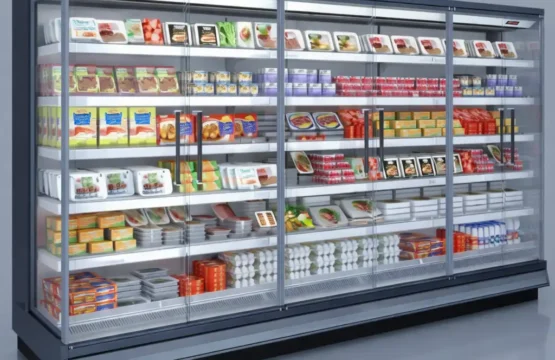 مبرد مفتوح 3.75 متر مع جهاز تحكم عن بعد بأبواب
