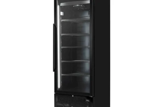 فريزر عمودي بباب زجاجي واحد باللون الأسود