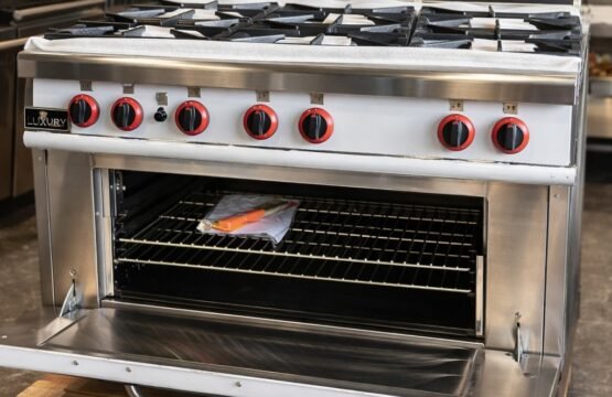 Gas 6-Burner Stove with Full Oven